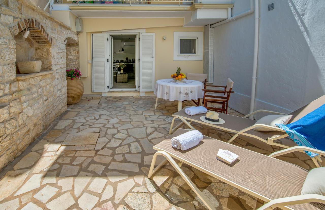Pavlos Gaios Exteriör bild